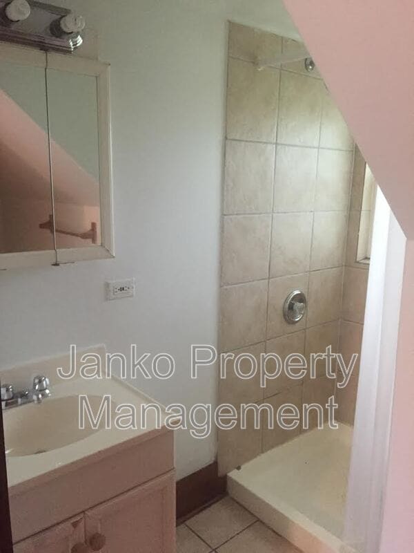 Photo - 2855 E 82nd St Unit 3F