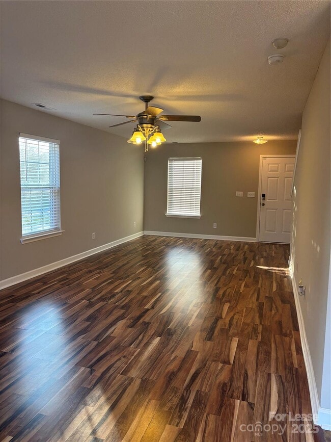 Photo - 14104 Bernardy Ln