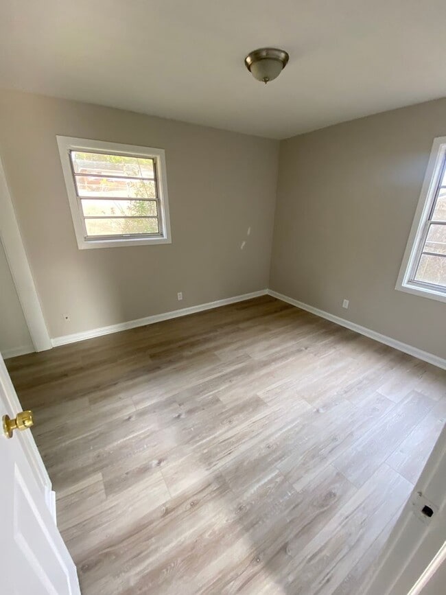 Photo - **AVAILABLE NOW**East Columbus 3 Bedroom / 1 Bathroom Home for Rent***