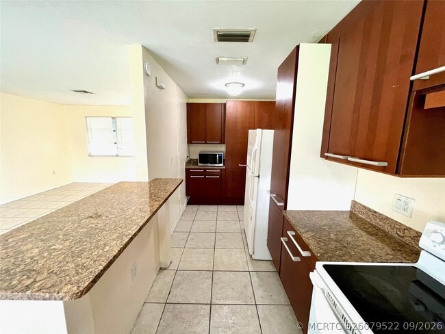 1411 NW 79th Way