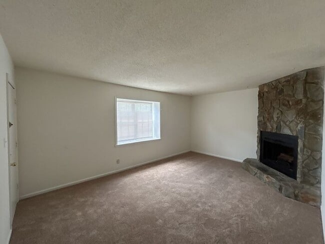 Photo - Hunting Ridge