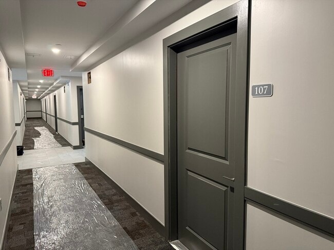 Photo - 251 Sladen St Unit 207