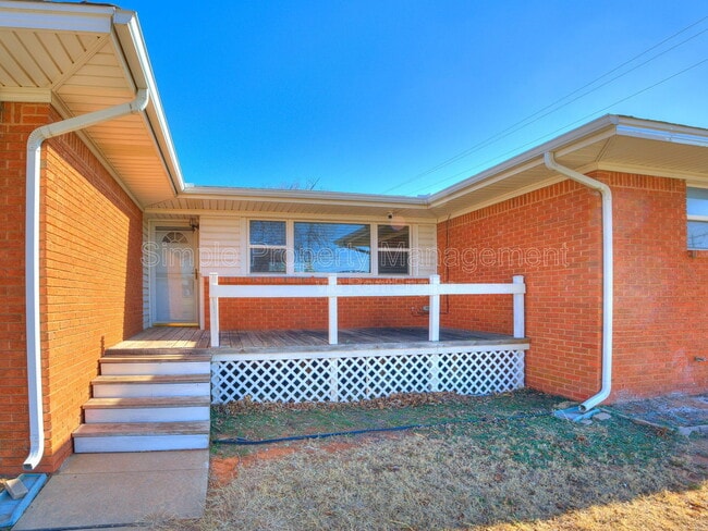 Photo - 611 Garth Brooks Blvd