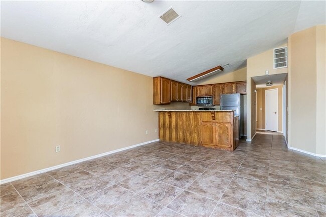 Photo - 1306 SW 95th St
