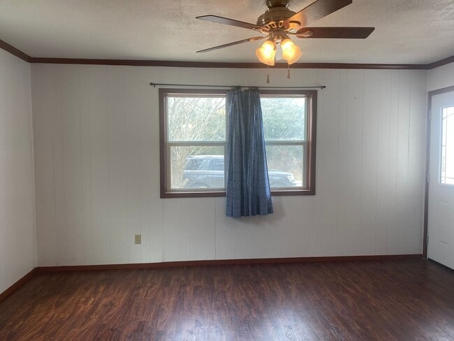 Photo - 2 BEDROOM COUNTRY LIVING