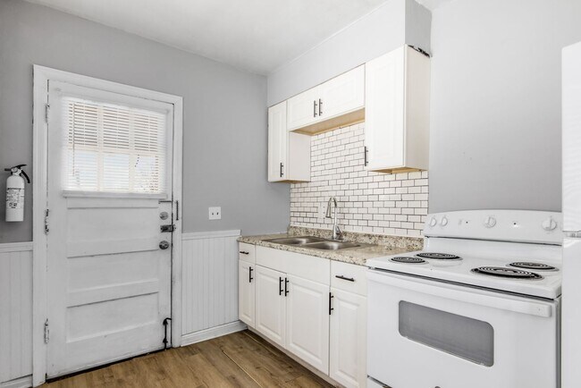 Photo - 364 S Chase Ave Unidad B