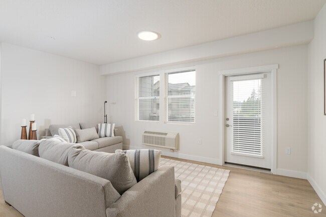 2BR, 2BA - 1293SF - Living Room