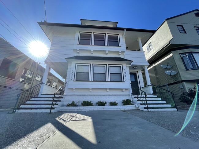 Photo - 1515 Broadway Apartments Unit 1515 Broadway