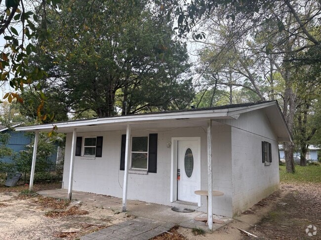 Building Photo - 650 Blakely Ave Rental