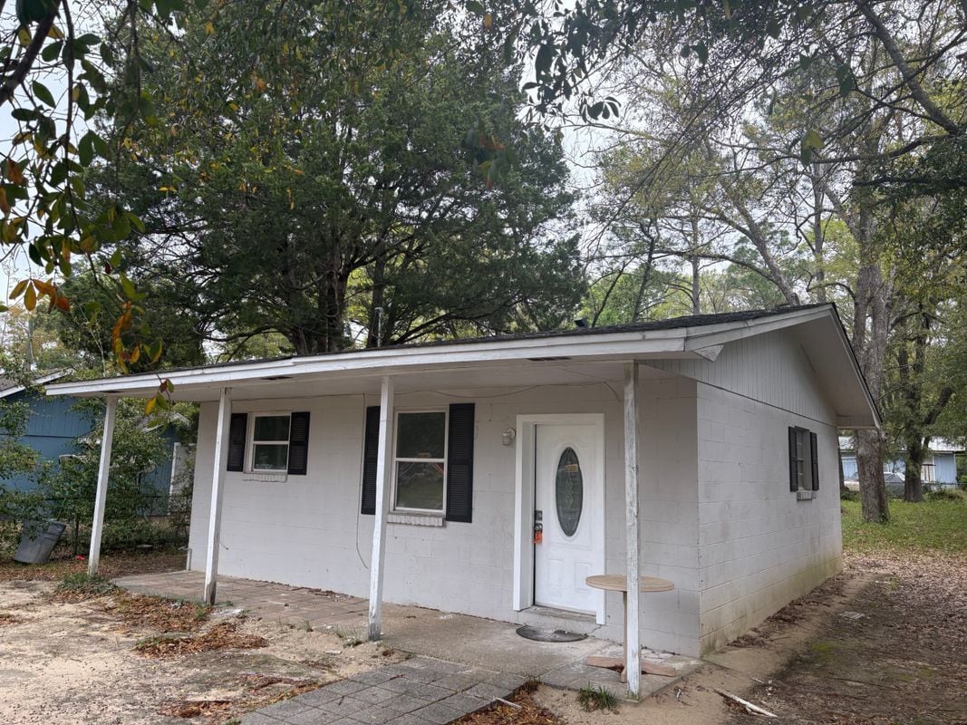 Photo - 650 Blakely Ave House