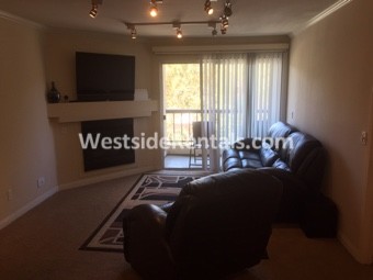 Photo - 5550 Owensmouth Ave Condo