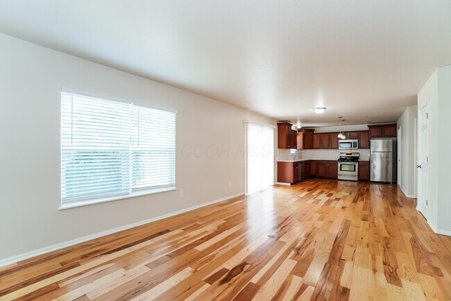 Photo - 180 Cherry Tree Ln