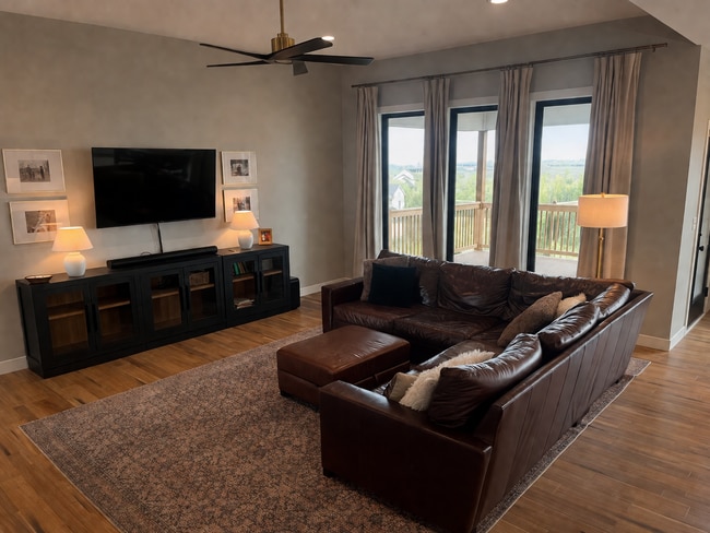 Photo - 1624 W Legacy Dr