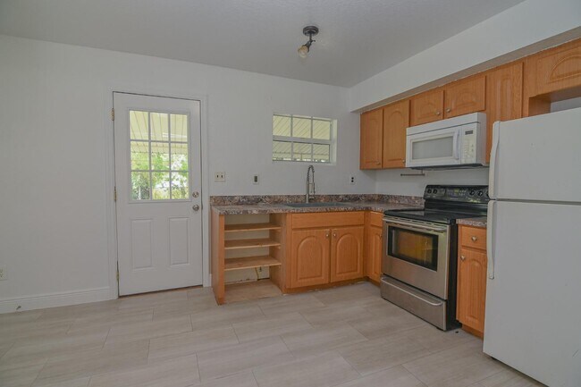 Photo - 1139 Payne St