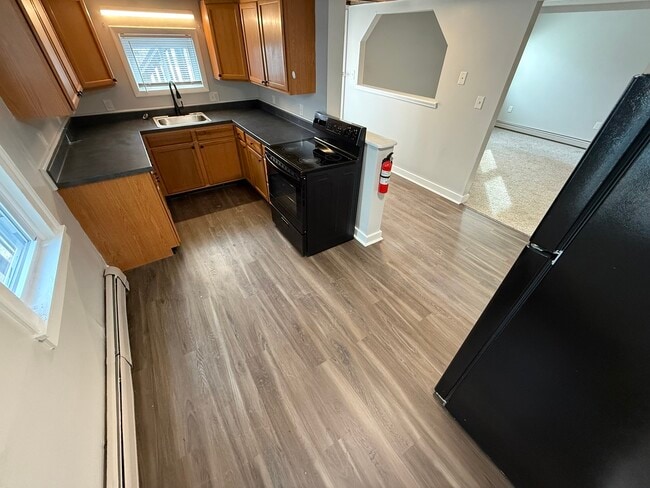 Photo - 37 Thompson Street