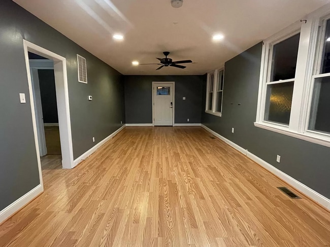 Photo - 2700 Goodwood Rd Unidad APT #1