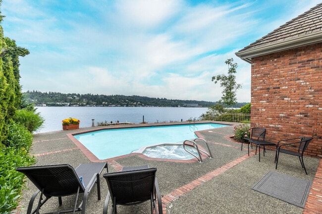 Photo - 6408 E Mercer Way Unit ID1324825P