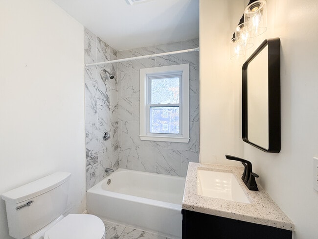 Photo - 57 Rexford St Unit 2