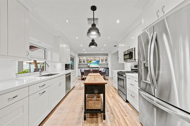 Photo - 1221 SW 18th St