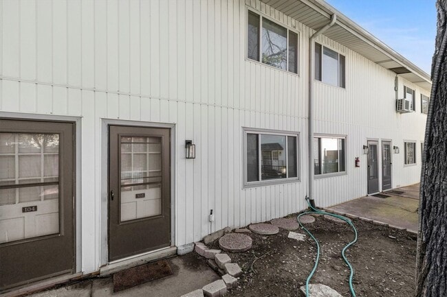 Photo - 4039 Cole Ave Unit 105