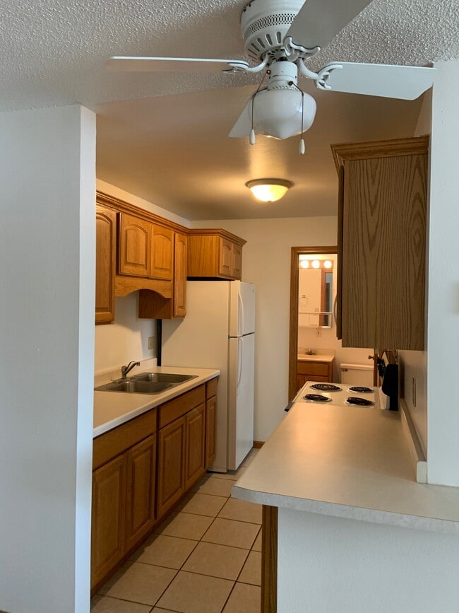 Building Photo - 4404 Markle Rd Unit 1