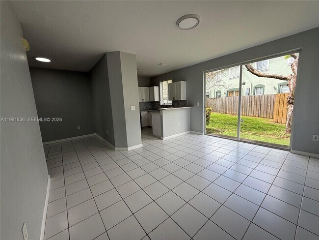 Photo - 1586 SE 27th Ct Unidad 178