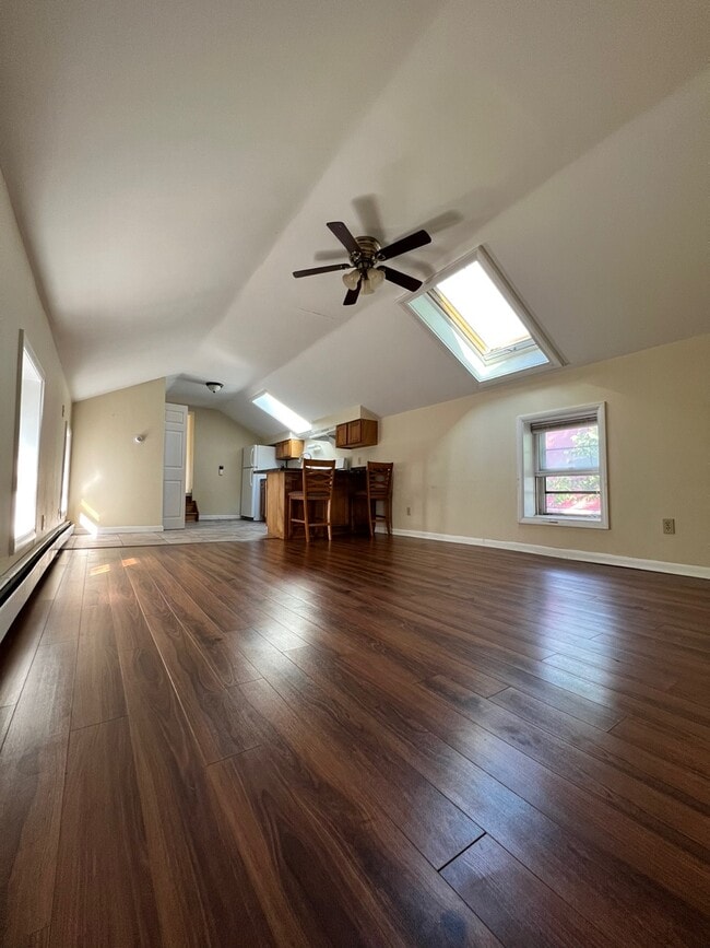 Building Photo - 78 Prospect Ave Unit 3