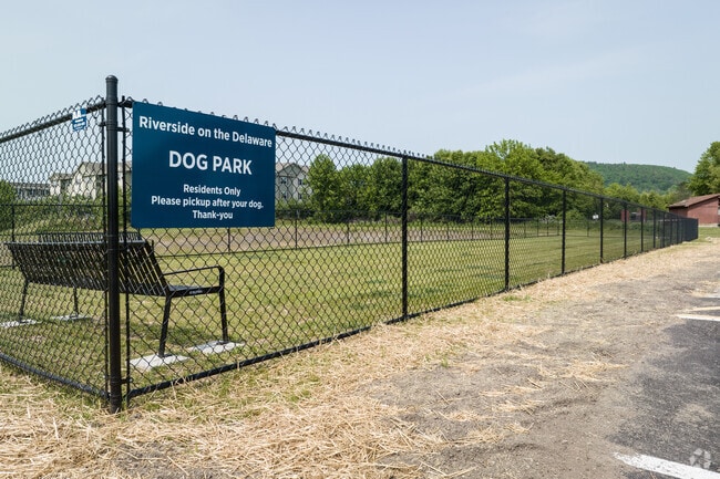 Dog Park - Riverside on the Delaware