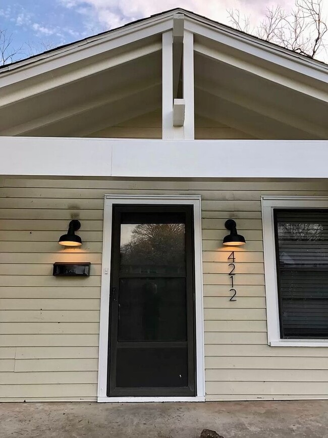 Photo - 4212 Morrow Ave