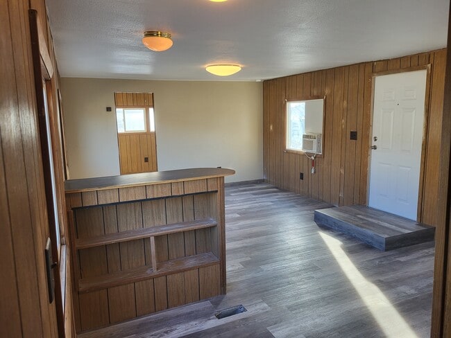 Photo - 712 5th St Casa