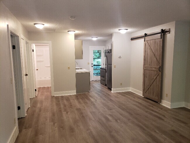 Photo - 4055 S Thornapple Hollow