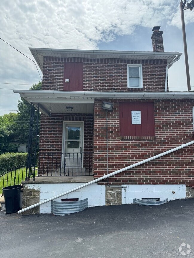 Building Photo - 1309 Broadway Unit 1 Rental