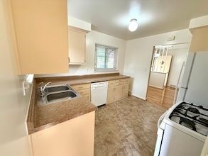 Photo - 5627 Clippert St