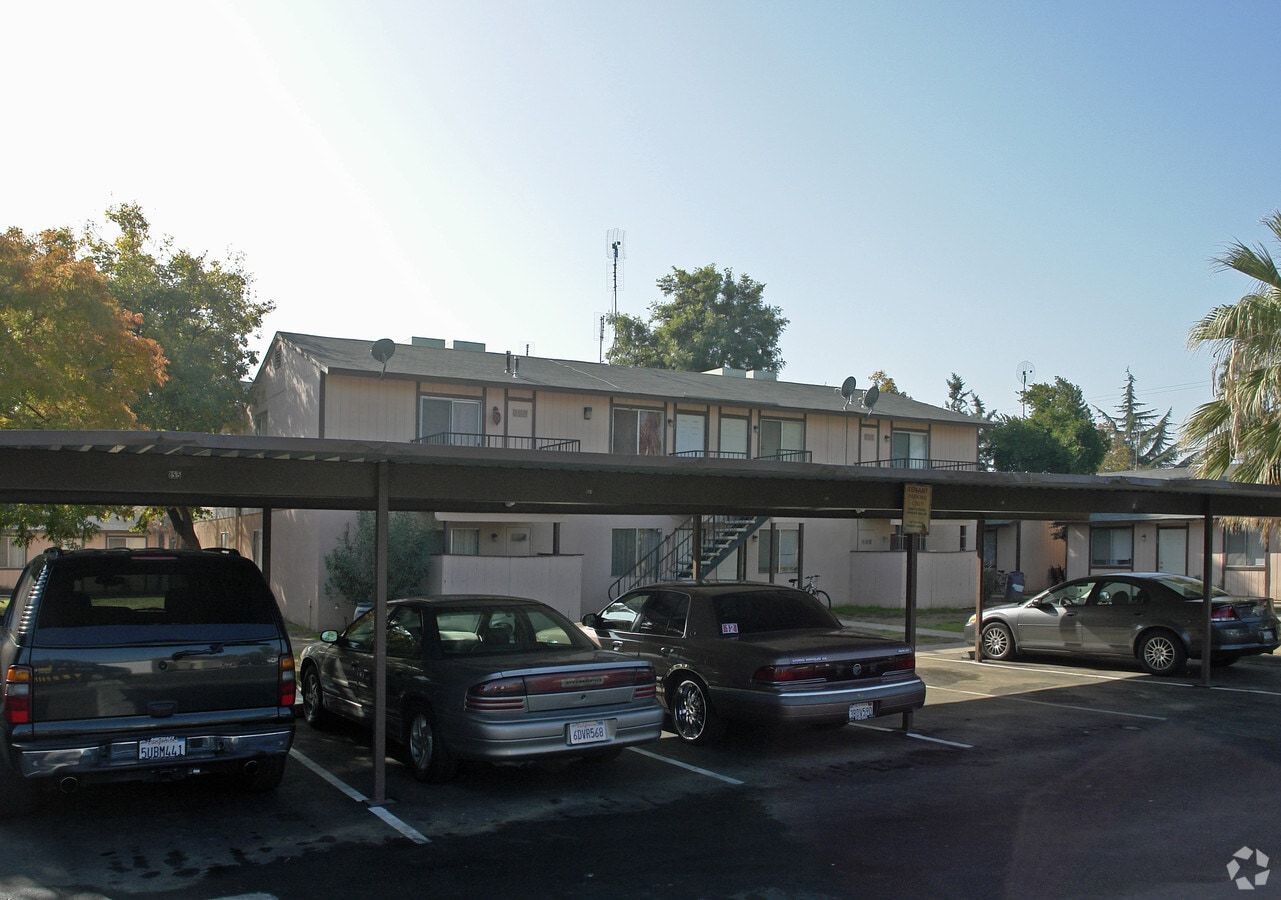 Photo - Sierra Gardens Apartments