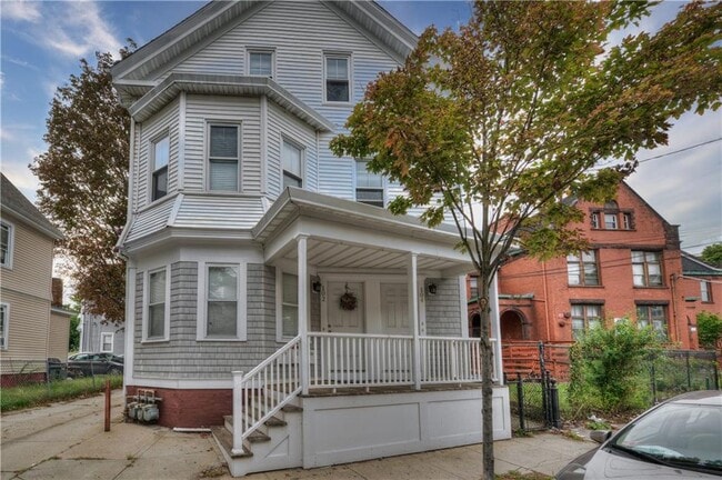 Photo - 102 Ruggles St Unit 2