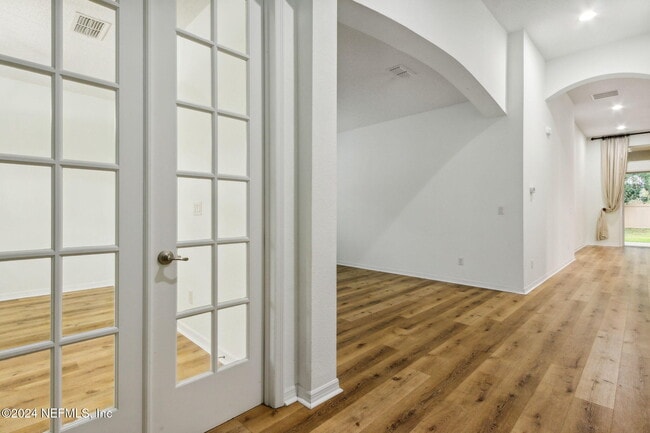 Photo - 31 Amherst Pl