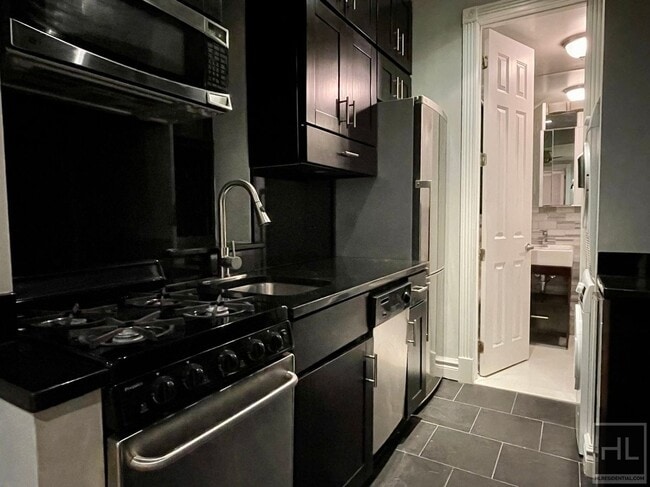 Photo - E 28TH ST. Unit 4A