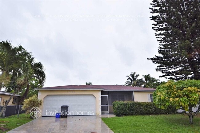 Photo - 11184 Malayan St House