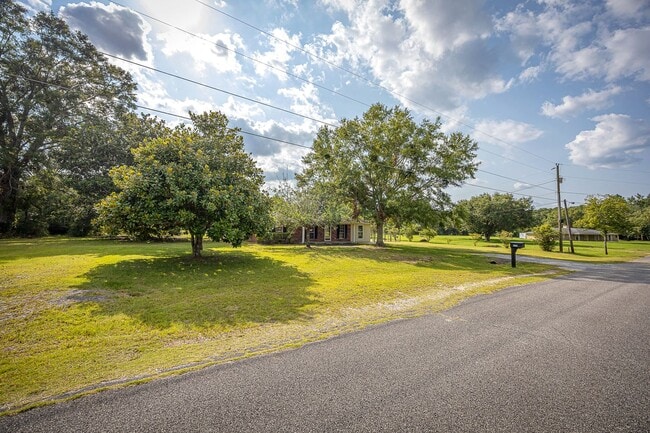 Photo - 5836 Slater Cir