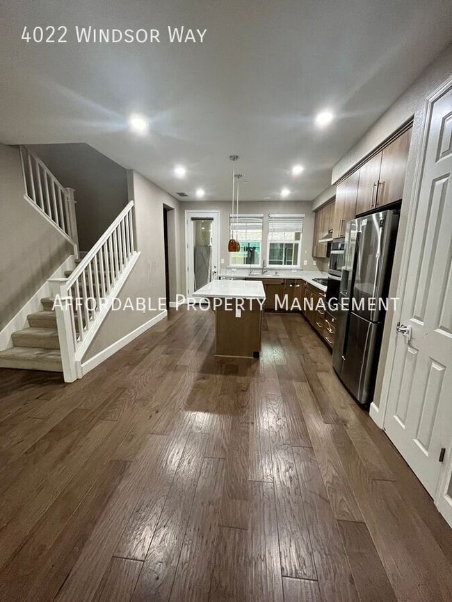 Photo - 4022 Windsor Wy