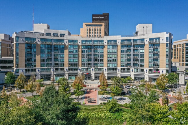 Photo - Midtown Crossing Buildings 3, 4, & 5