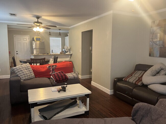 Photo - 2608 23rd St