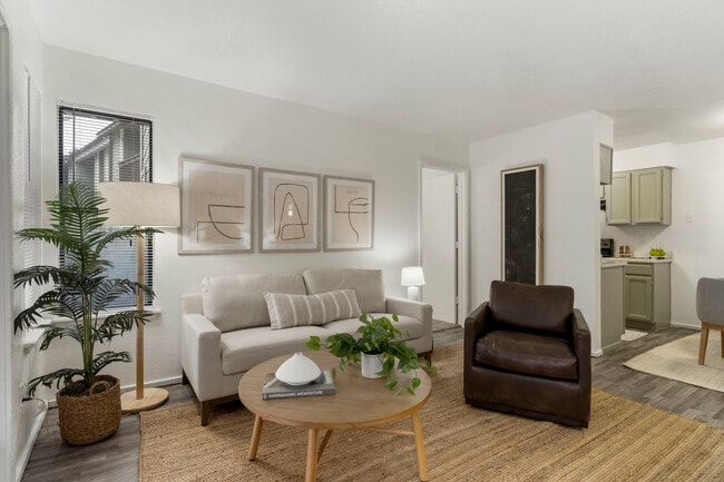 Building Photo - Hampton Woods Rental