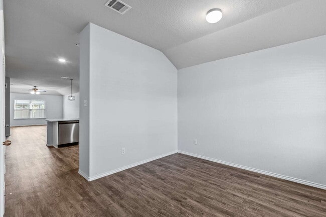 Photo - 2024 Cedar Tree Ct