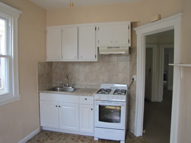 Photo - 3740 98th St