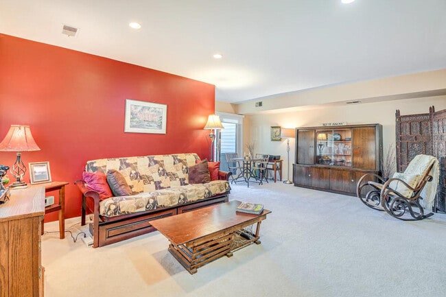 Building Photo - 8404 Mina Loma Ct Unit ID1386147P