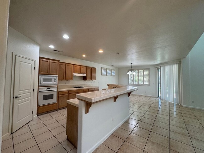 Photo - 5781 E Kaviland Ave