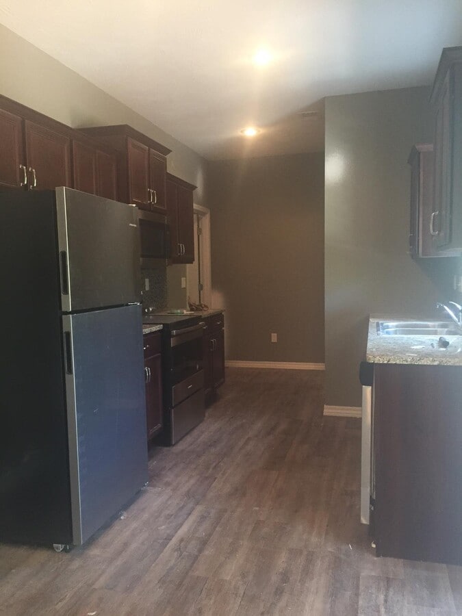 Photo - 5119 S Main Ave
