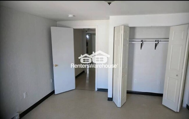 Photo - 3703 E Lombard St