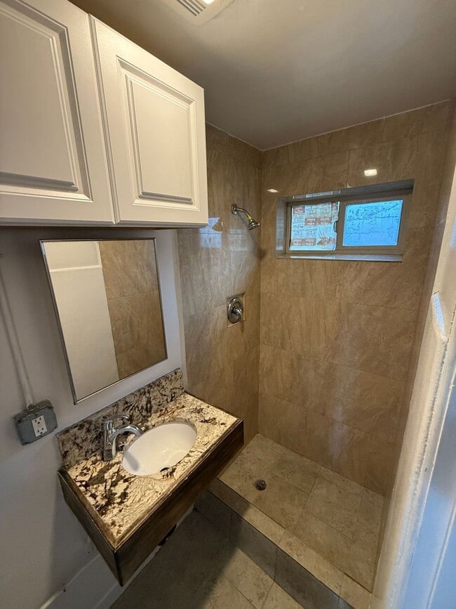 Photo - Studio Appartment / 1 Bathroom Apartment in Madras Oregon Unidad MVL 808 - #4